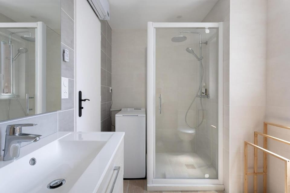 Curie 1er - Appart cosy & calme à 5 min de la gare Apartment in Clermont-Ferrand