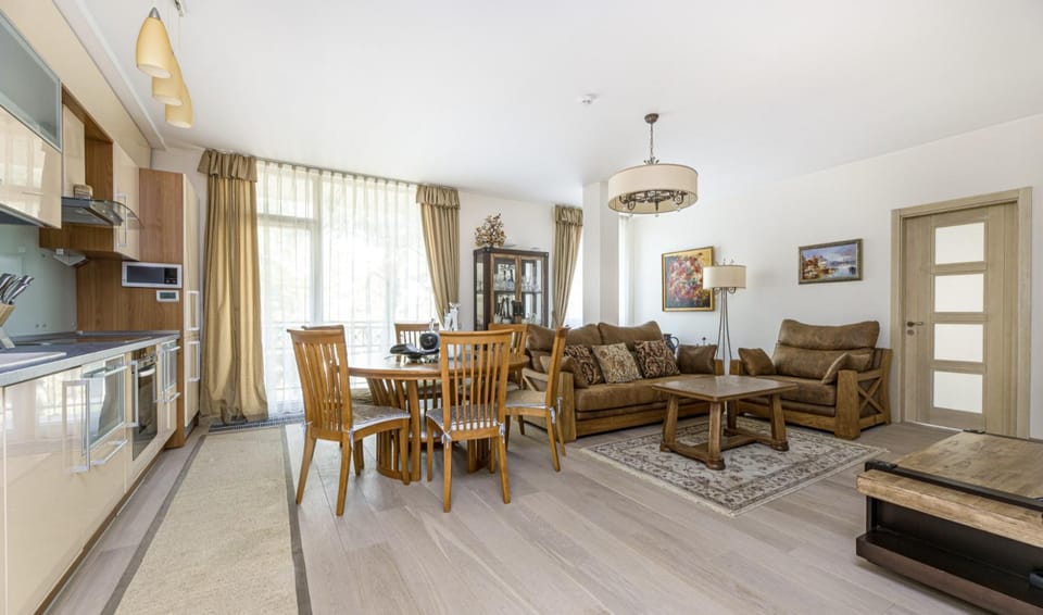BIRUTE SUNLIGHT 2 BEDROOMs Apartment in Palanga