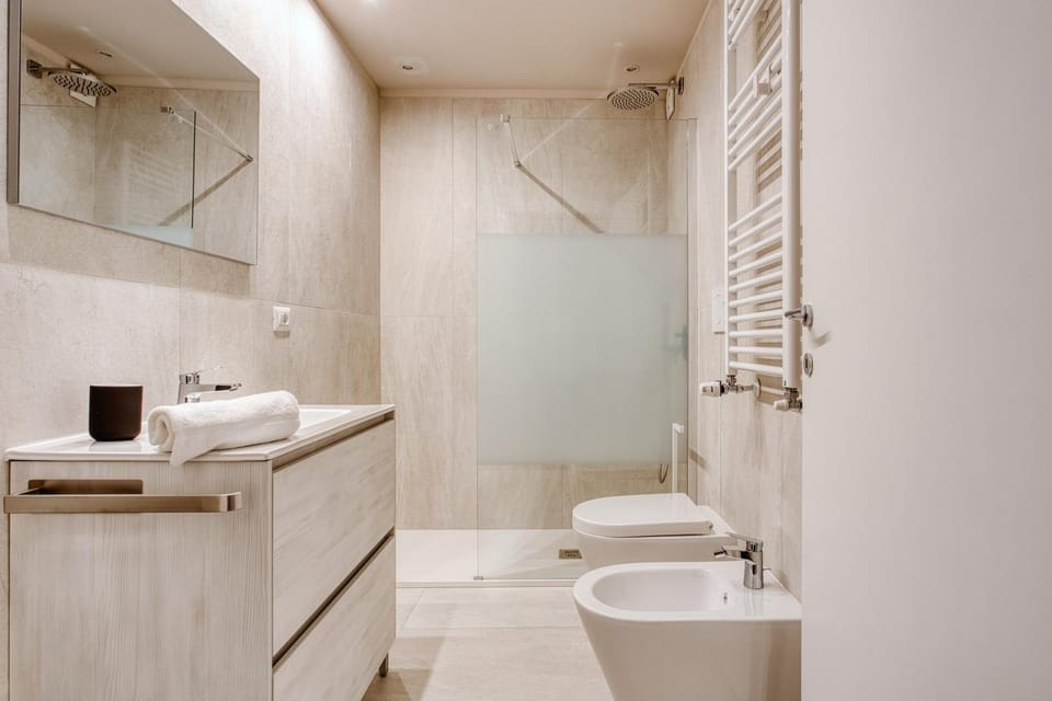 Shower, Toilet, Bathroom, bidet