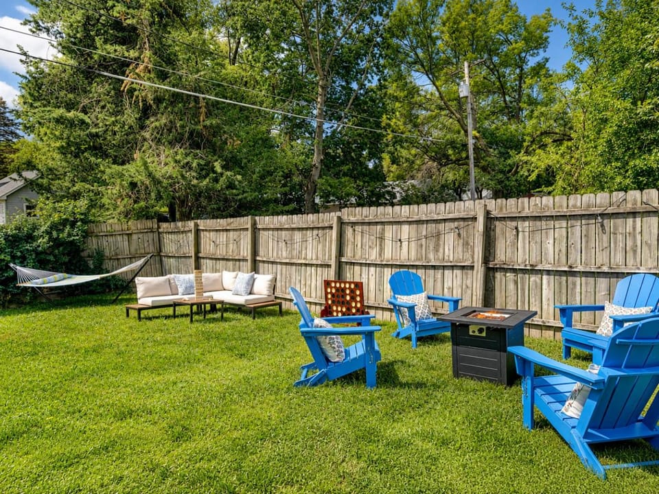 Patio, Garden, Seating area