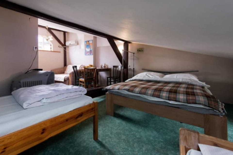 Love Bridge Apartments Apartment in Krakow