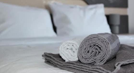 Bed, Photo of the whole room, Bedroom, towels