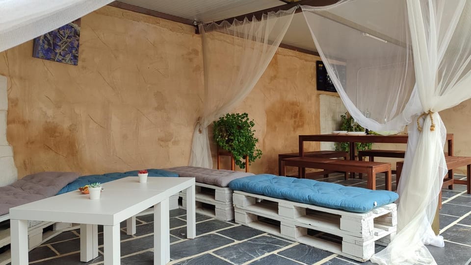 Patio, Balcony/Terrace, Seating area, Dining area
