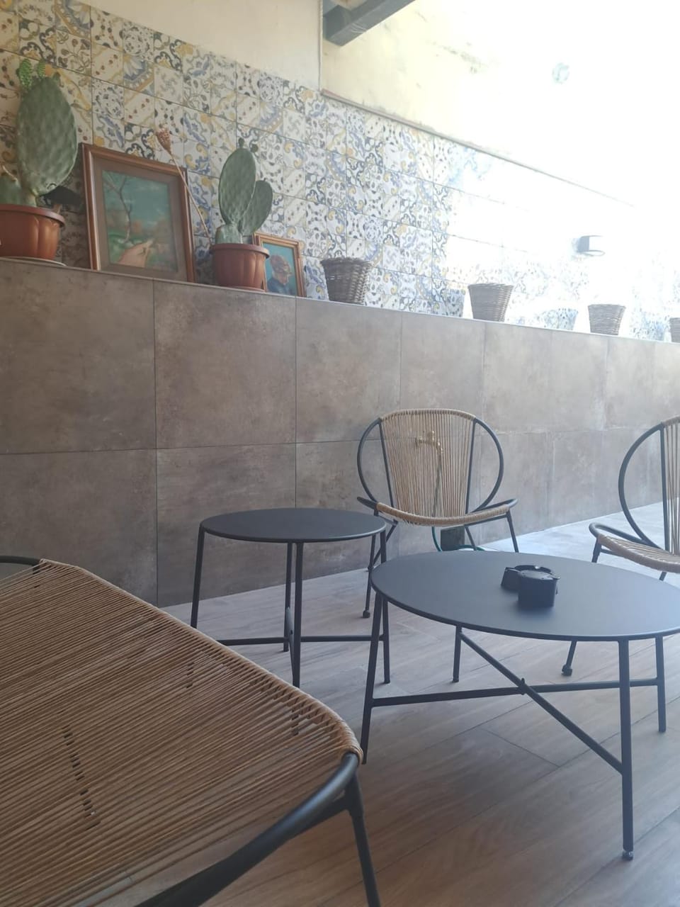 Patio, Living room, Seating area, internet, internet, shuttle, Internal: Not applicable to any particular room