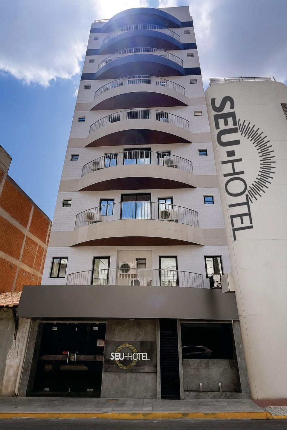 Property building, Street view