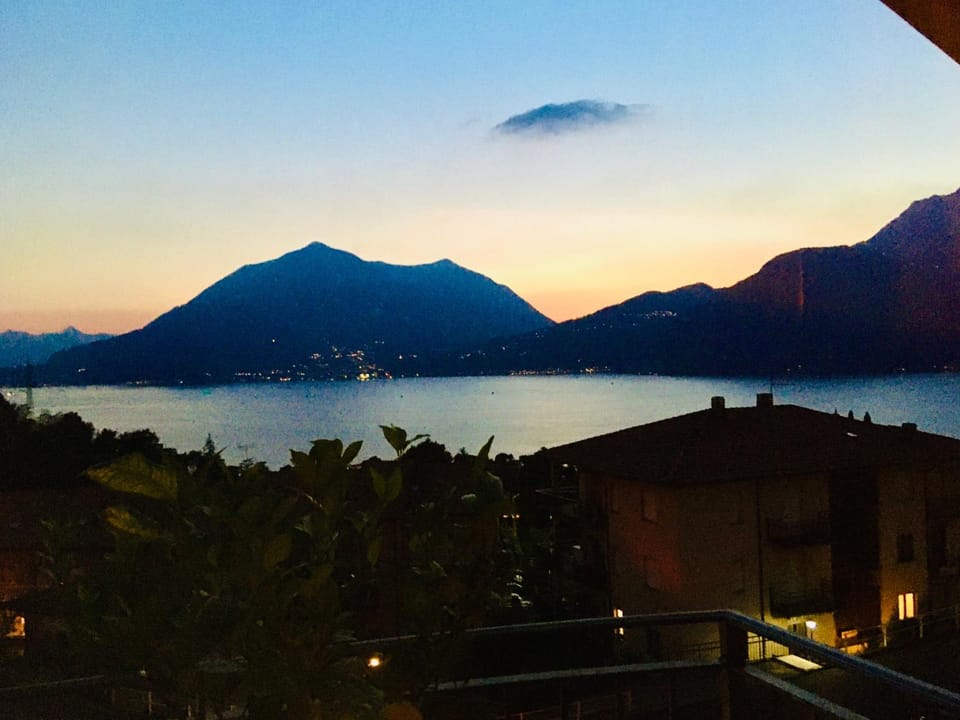 Day, Natural landscape, Lake view, Mountain view, River view, Sunset