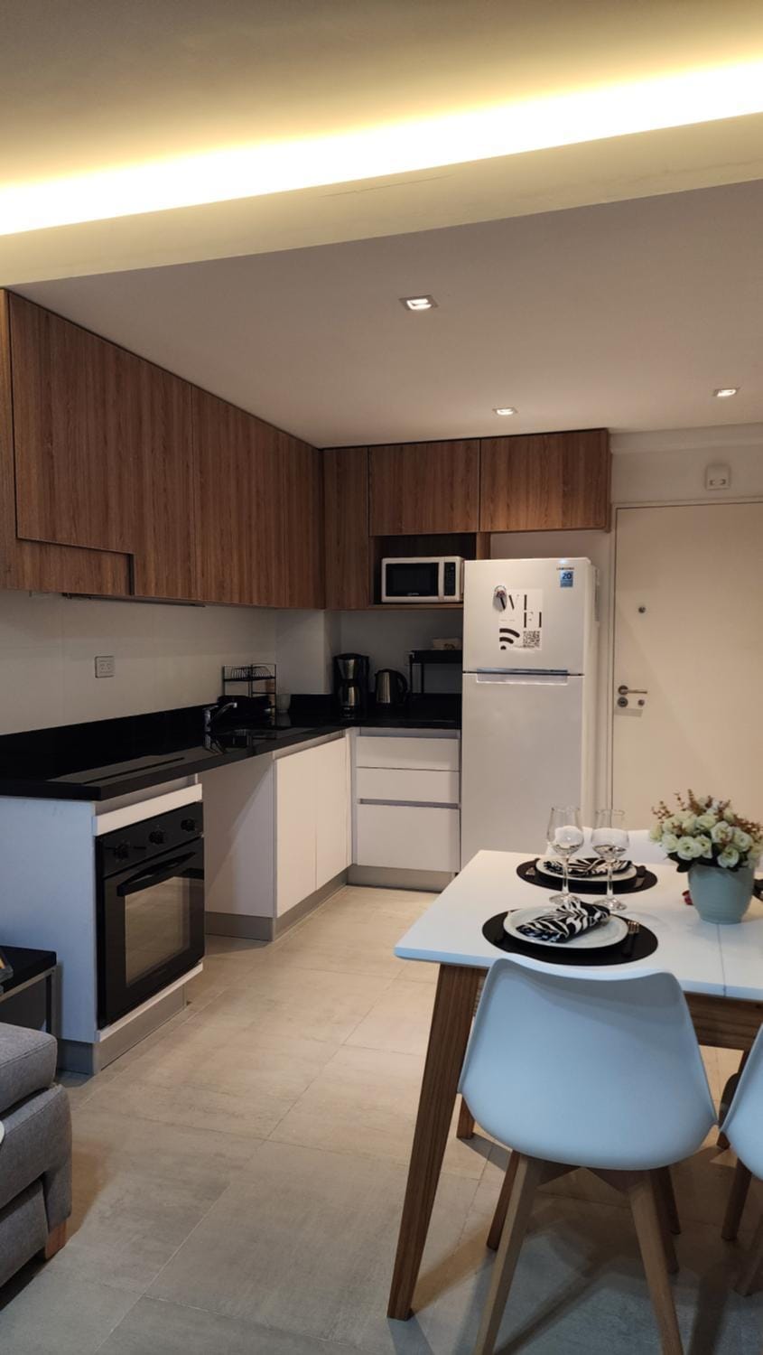 Kitchen or kitchenette, Dining area, oven, stove, toaster