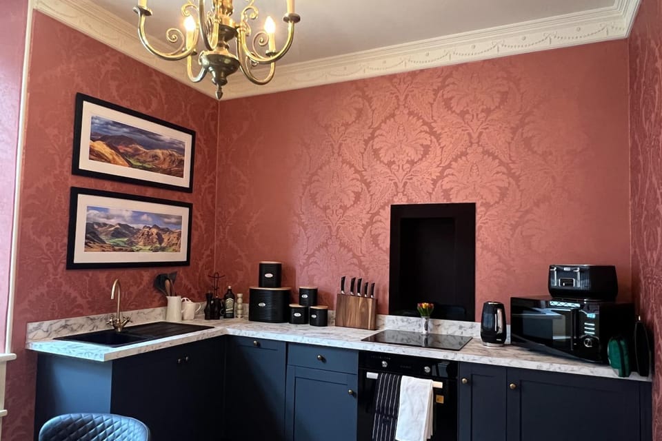 Kendal - Summerlands Hall Gothic Apartment Apartment in England