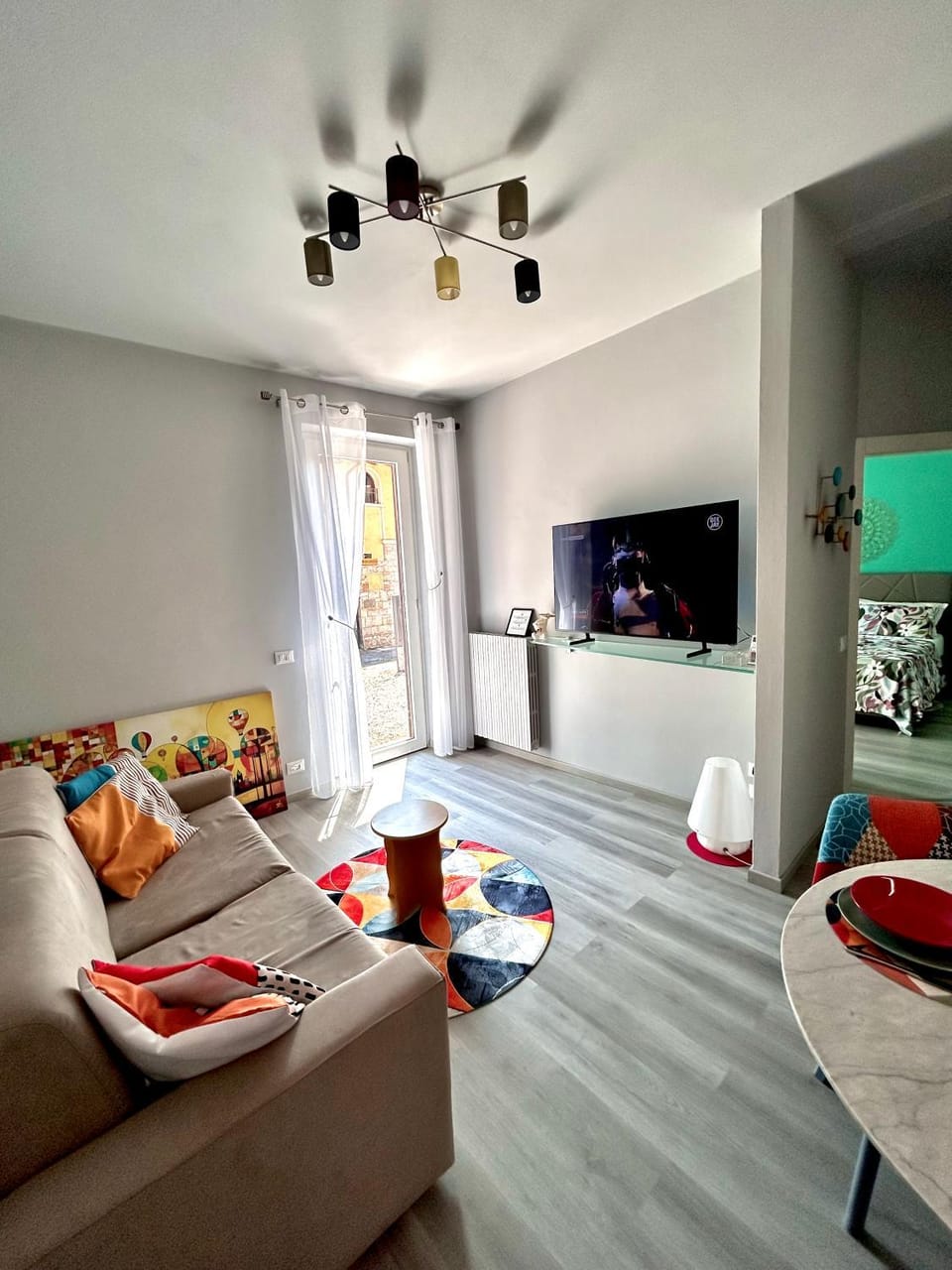 TV and multimedia, Living room