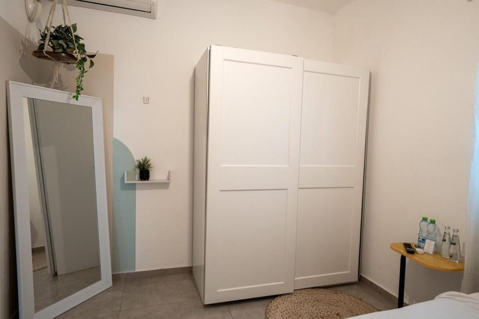 Coastal Nest Jaffa Apartment in Tel Aviv-Yafo