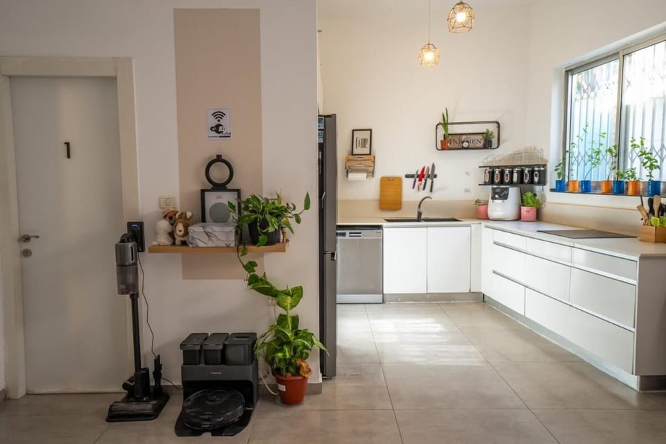 Coastal Nest Jaffa Apartment in Tel Aviv-Yafo