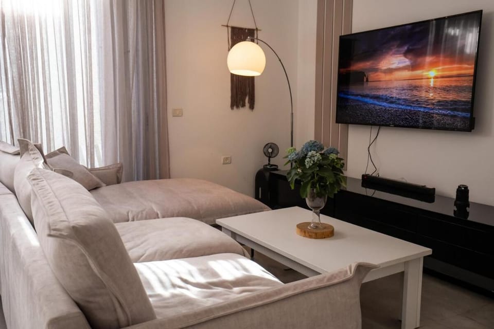 Coastal Nest Jaffa Apartment in Tel Aviv-Yafo