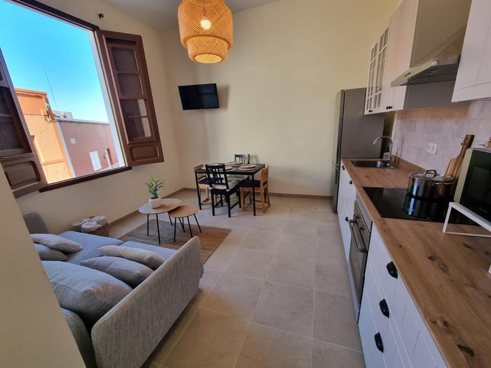 Retiro Costa de Lava Garachico House in Canary Islands