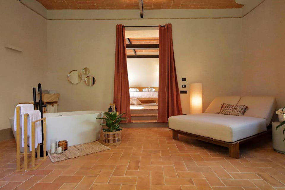 Bedroom, Bath, towels