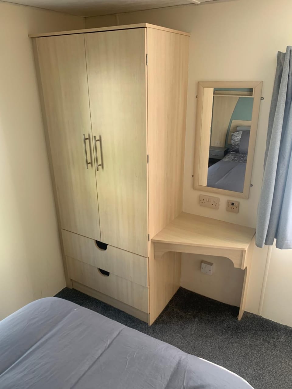 wardrobe