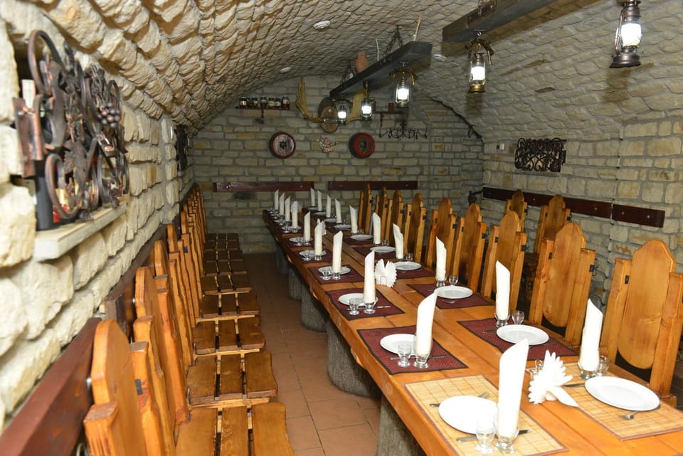 Pensiunea Butoias Glodeni Bed and Breakfast in Moldova