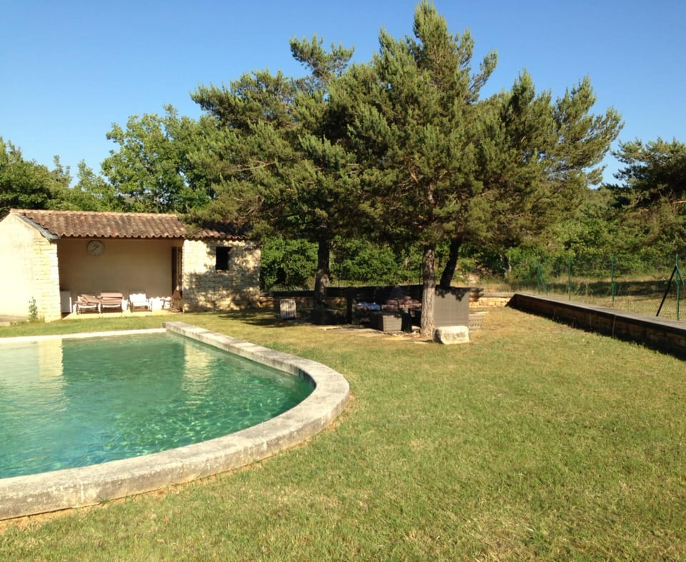 Maison typique provençale au calme absolu dans le triangle d or a Bonnieux Villa in Bonnieux