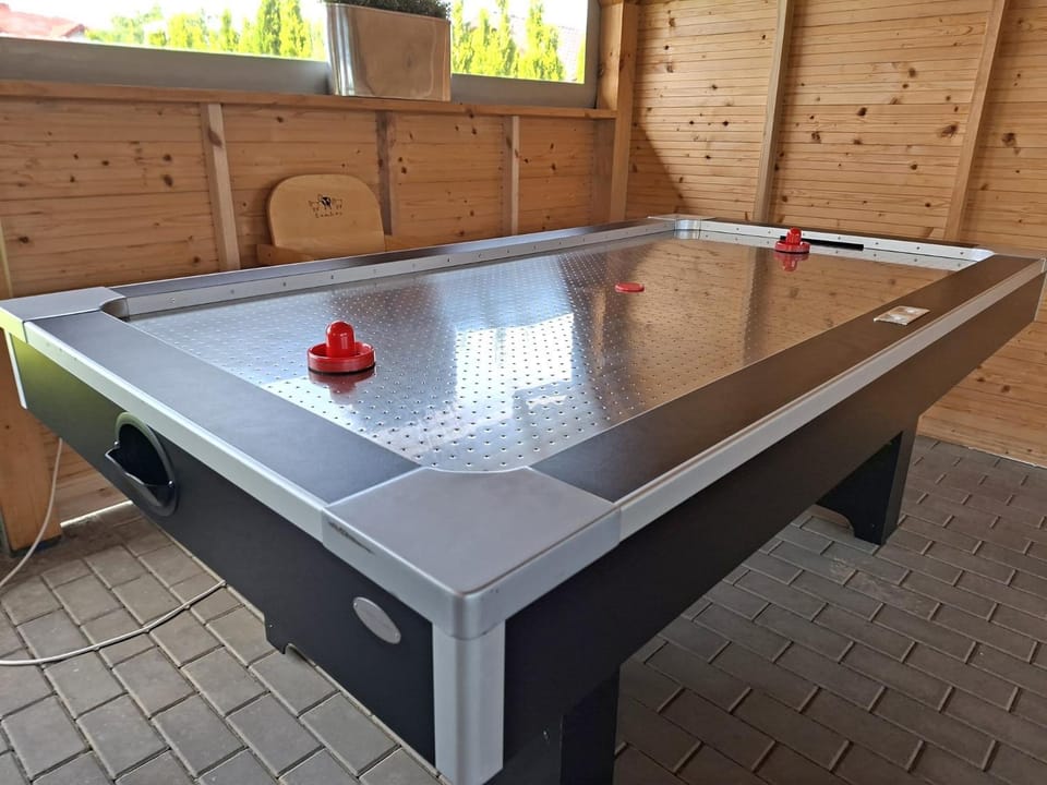 Domki letniskowe Flinder Campground/ 
RV Resort in West Pomeranian Voivodeship, Poland