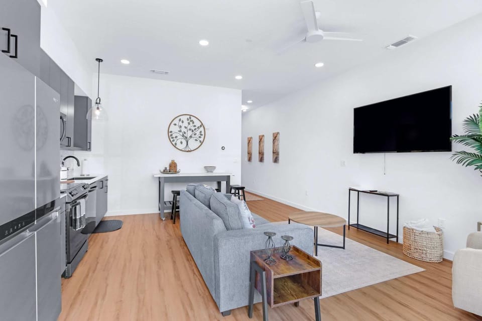 Relax in a Luxe Resort-Style Condo House in New Braunfels