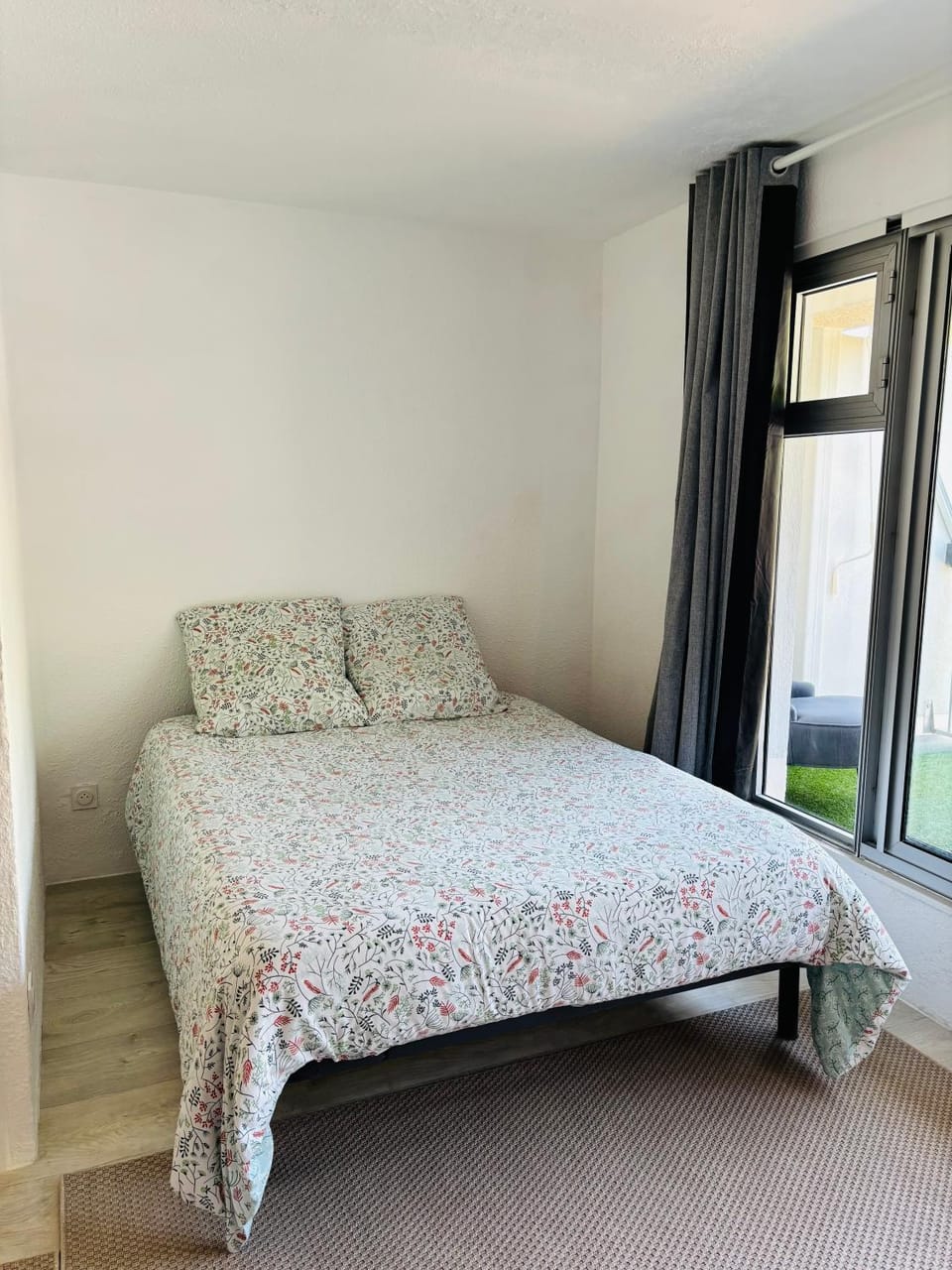 Studio vue berges avec piscine Apartment in La Grande-Motte
