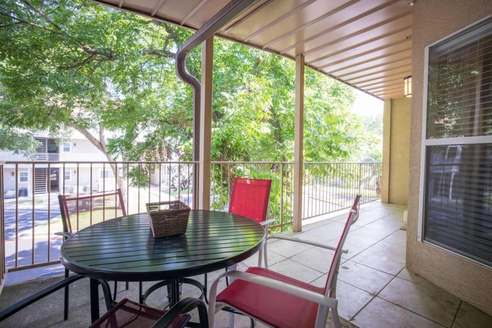 Waterwheel Hideaway - Cozy Condo for 6 with Resort-style Amenities House in New Braunfels