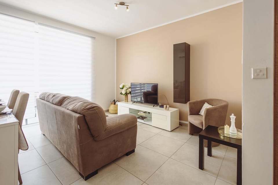 Mercury Suites - Sliema Sea Side - by Haven and Keys Malta Apartment in Sliema