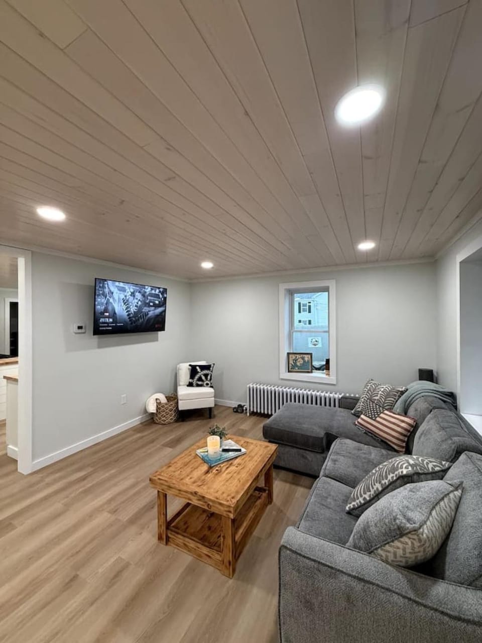 Sea La Vie in Eastport House in Eastport