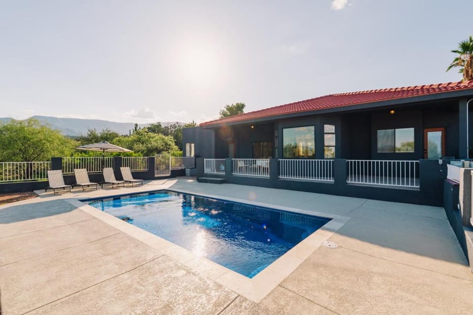 Luxury 5BR Cottonwood Retreat with Pool and Panoramic Views House in Cottonwood