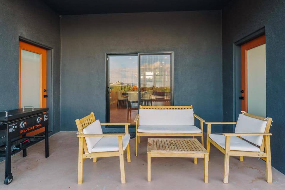 Luxury 5BR Cottonwood Retreat with Pool and Panoramic Views House in Cottonwood