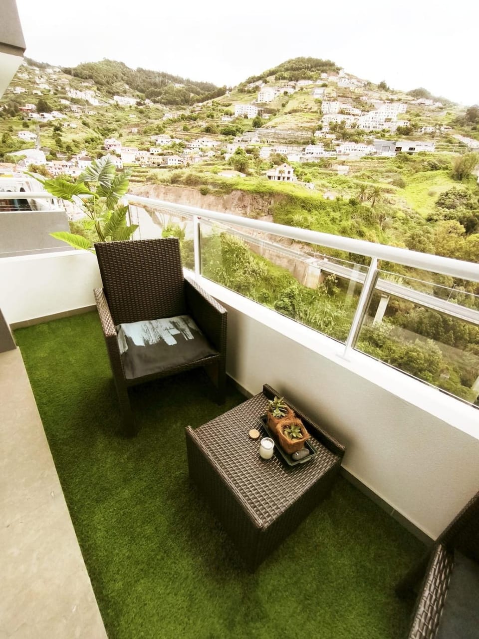 Art House Madeira II Apartment in Caniço