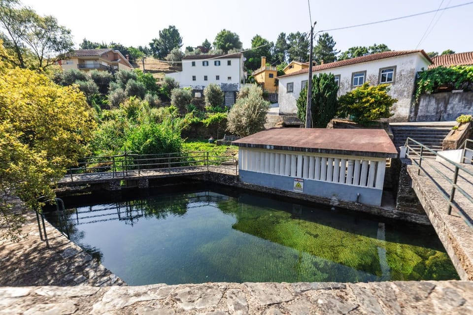 Casa Águas de Xisto Bed and Breakfast in Coimbra District, Portugal