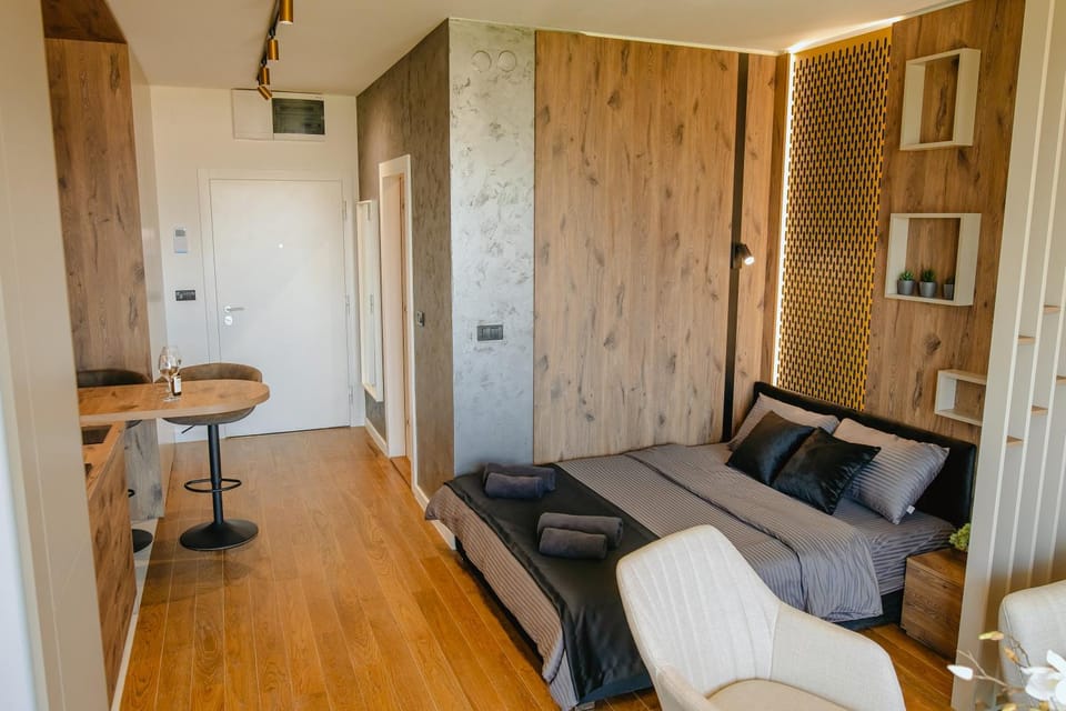 Bed, Kitchen or kitchenette, Living room, Photo of the whole room, Seating area, Dining area, Bedroom, wardrobe