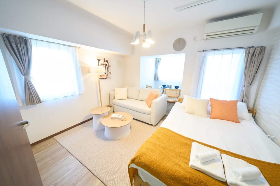 Triphome Kototoibashi Facing Tokyo Skytree Apartment in Japan