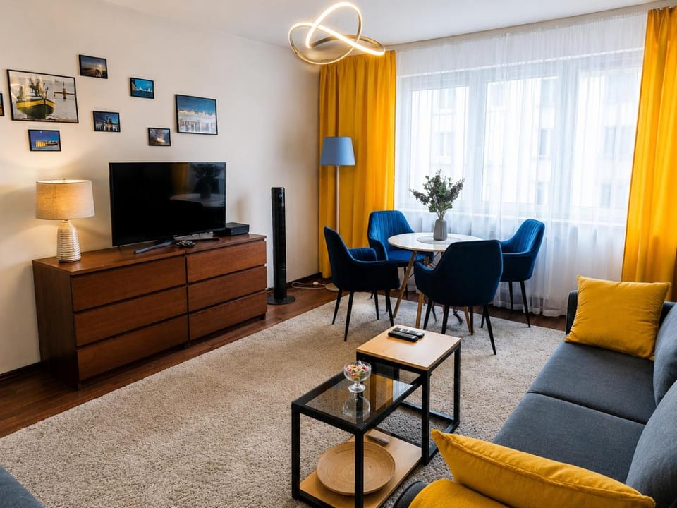 Living room, Bedroom