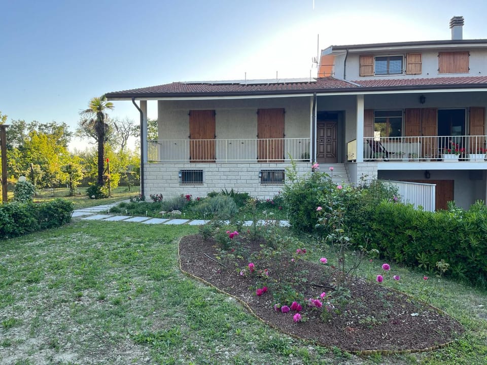 CountryShore Apartment in Marche
