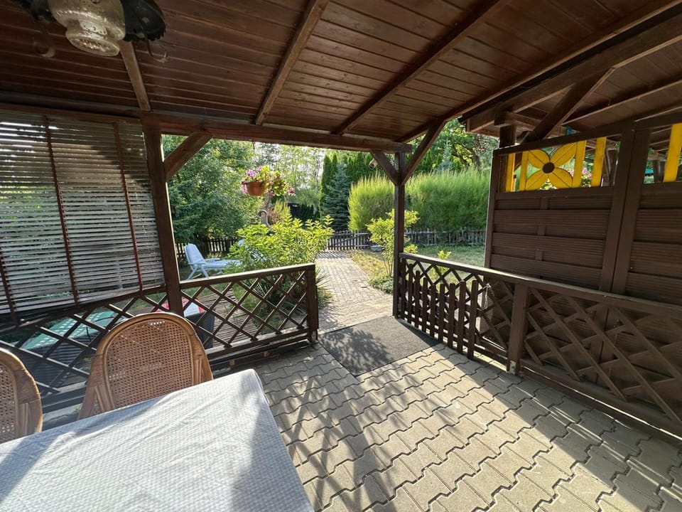 Patio, Day, Garden, View (from property/room), Balcony/Terrace, Garden view