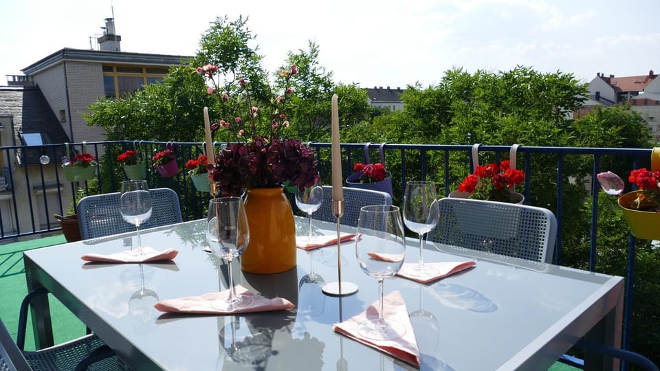Patio, Day, View (from property/room), Balcony/Terrace