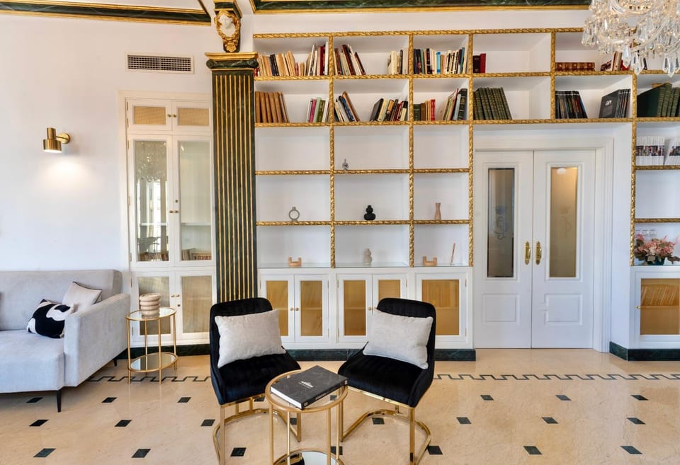 Seating area