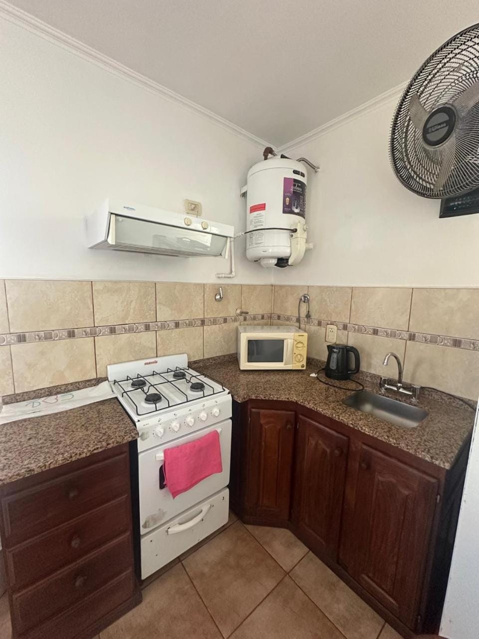 Depto Colon ER Apartment in Colón