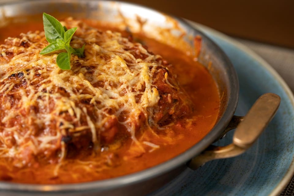 Restaurant/places to eat, Food and drinks, Lunch, Dinner