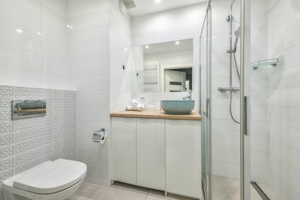 Shower, Bathroom, towels