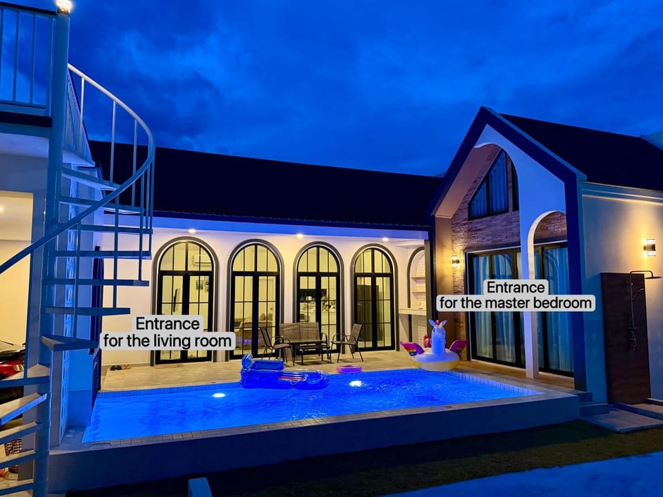 N&C Mountain Pool Villa Huahin Villa in Hua Hin District