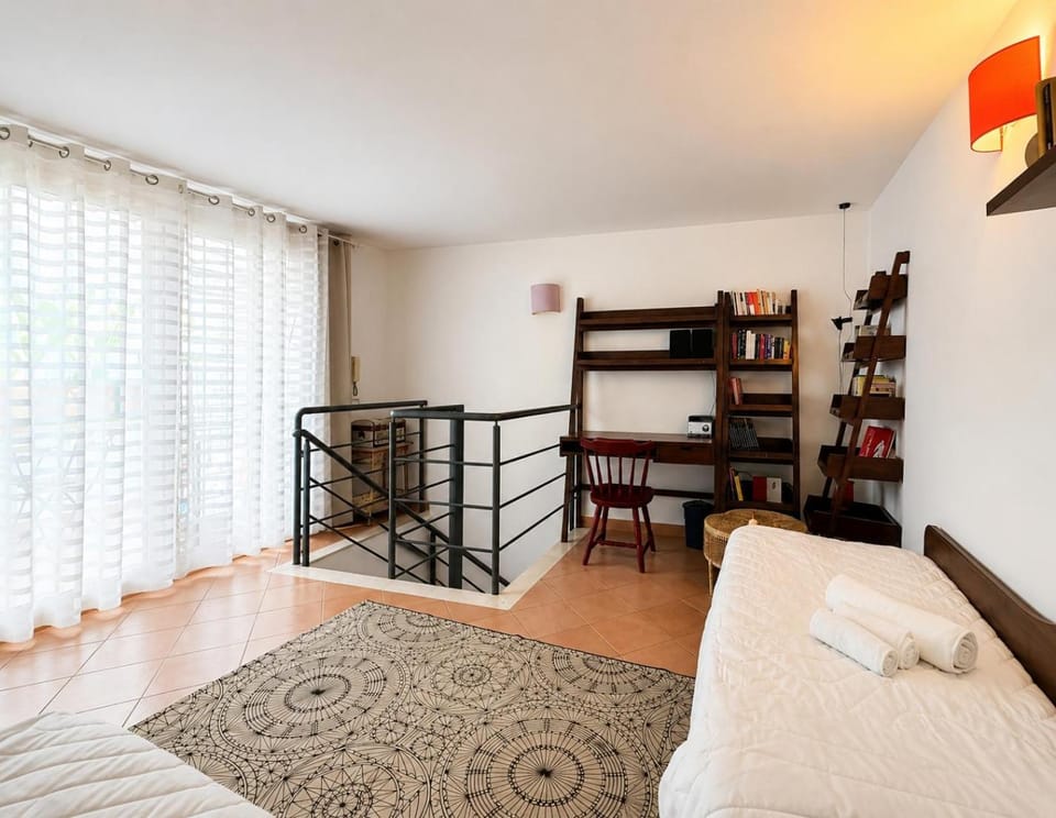 Lydian Suite House in Bari