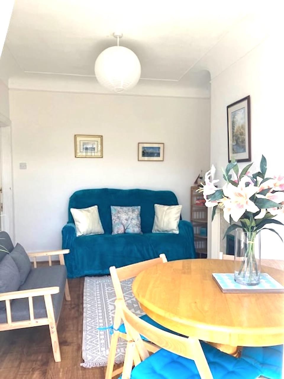 Living room, Dining area