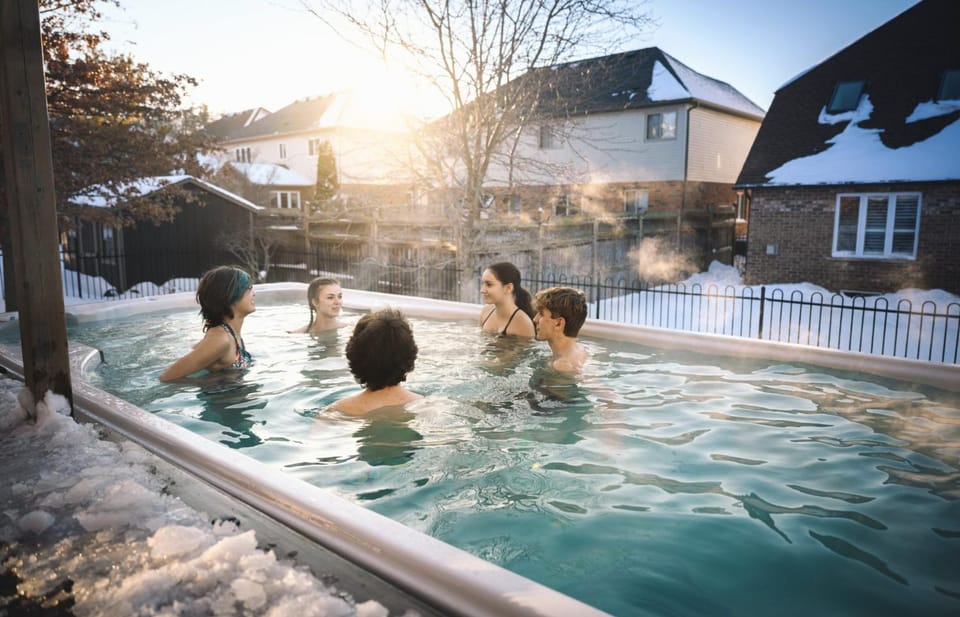 PARADISE SHARED SHORT STAy Vacation rental in Bowmanville