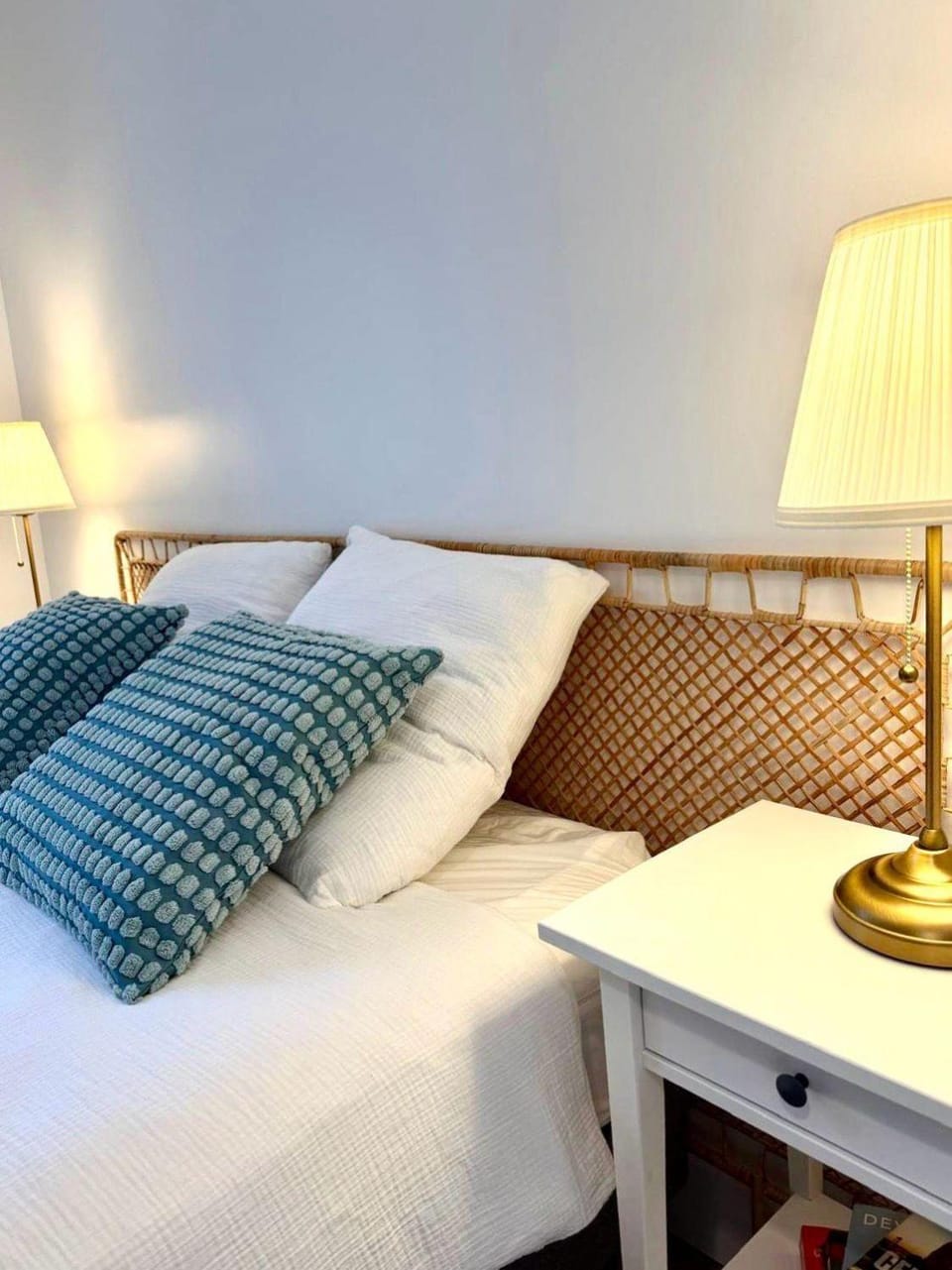 Bed, Decorative detail, Bedroom