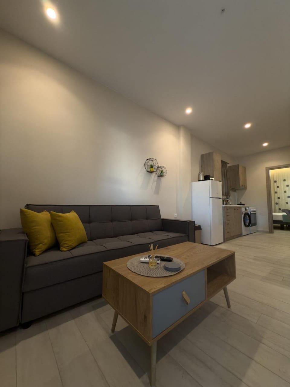 Living room, Seating area, oven