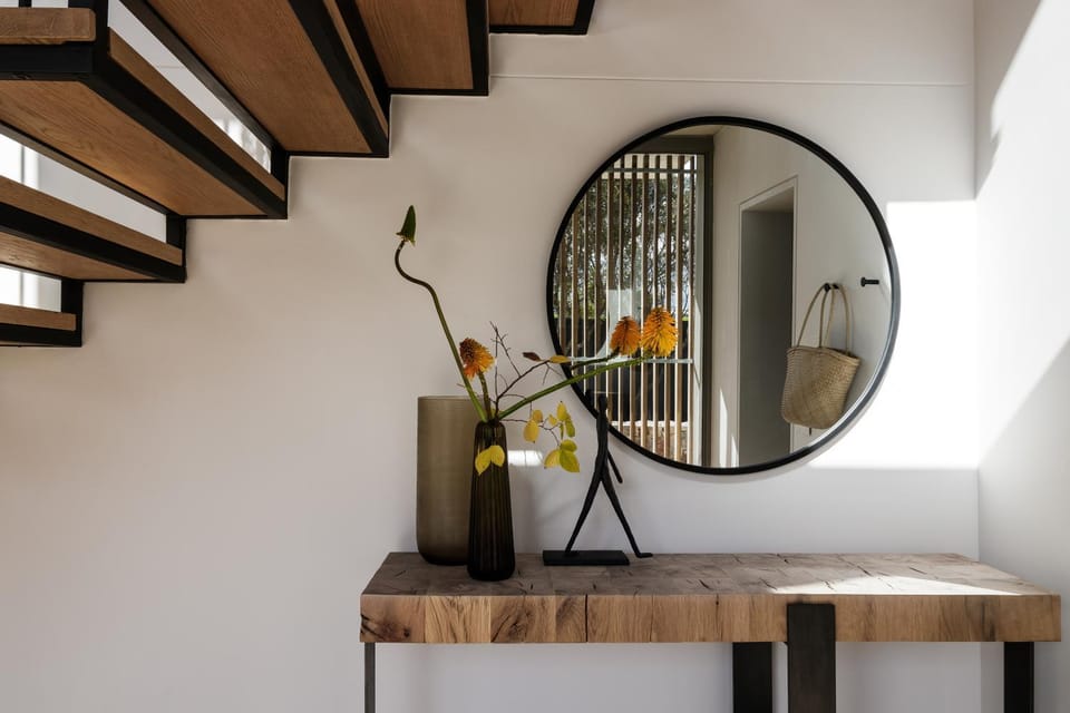 Tide and Timber Luxury Guesthouse Bed and Breakfast in Hermanus