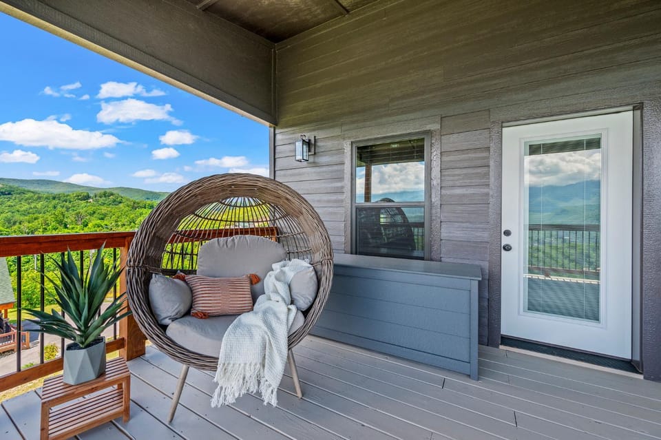 Premier Mountain Views By Avada Properties House in Gatlinburg