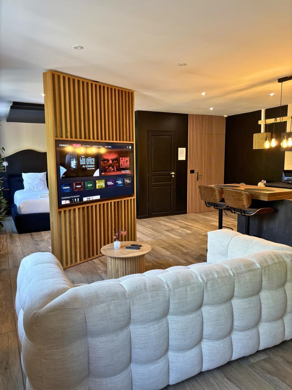 TV and multimedia, Living room
